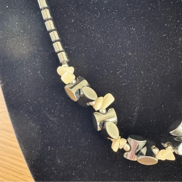 Hematite Beaded Necklace w/ White Howlite Cluster Focal Boho Gemstone - Picture 2 of 6